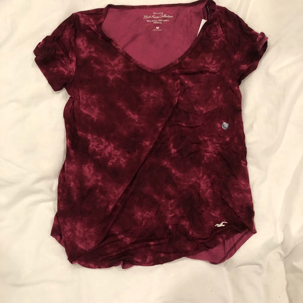 Hollister Tee